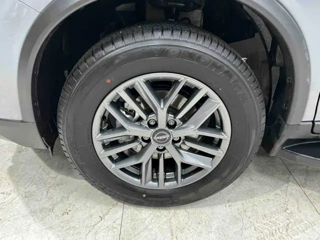Nissan X-Trail — Фото автомобиля 26