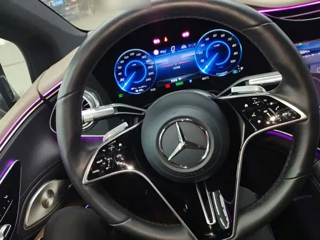 Mercedes-Benz EQS — Фото автомобиля 6