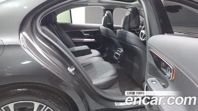 Mercedes-Benz E-Class W214 — Фото автомобиля 11