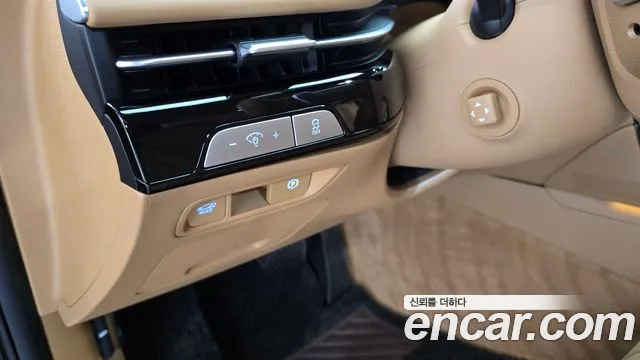 Genesis G80 Бензин 2.5 турбо AWD — Фото автомобиля 20