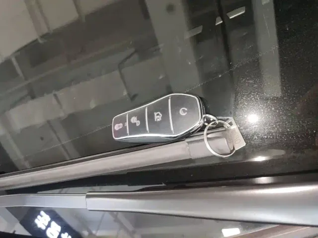 BYD Dolphin — Фото автомобиля 8