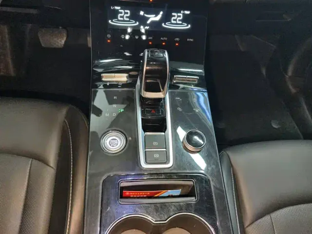 Chery Tiggo 8 — Фото автомобиля 16
