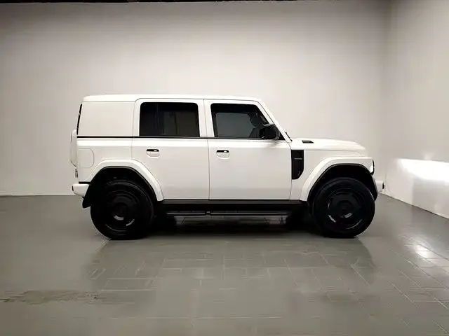 iCAR V23 — Фото автомобиля 8