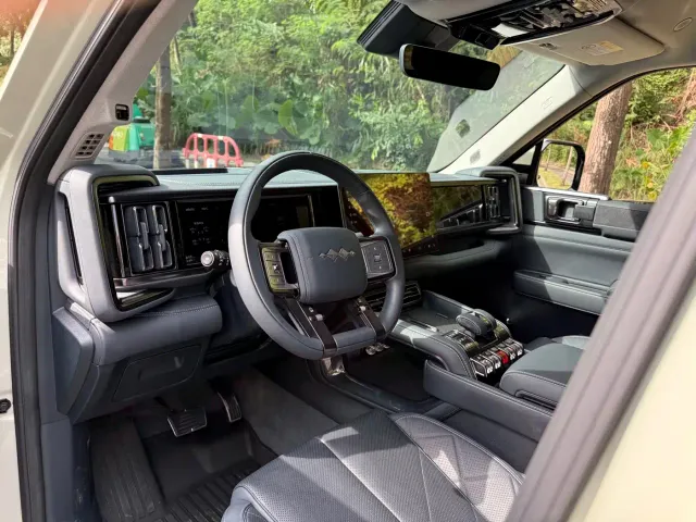BYD FangChengBao Leopard 5 — Фото автомобиля 19