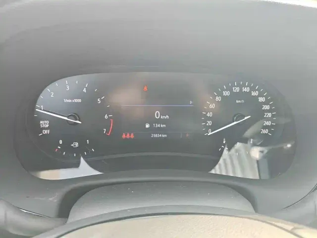 Buick Enclave — Фото автомобиля 4