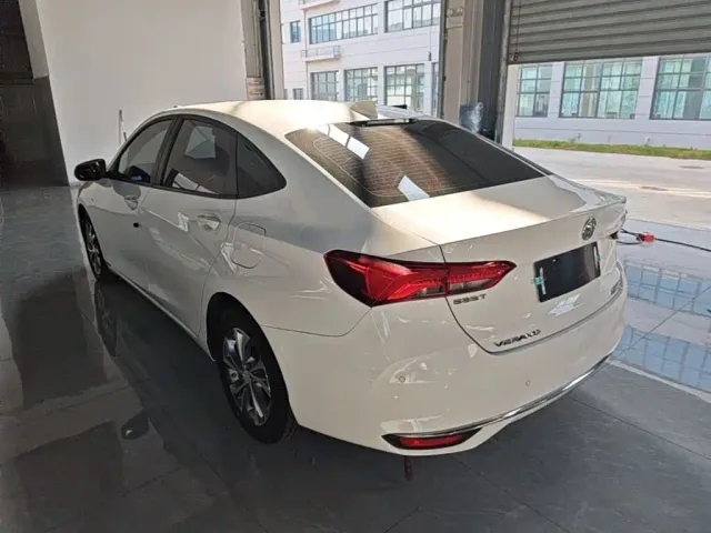Buick Verano — Фото автомобиля 4