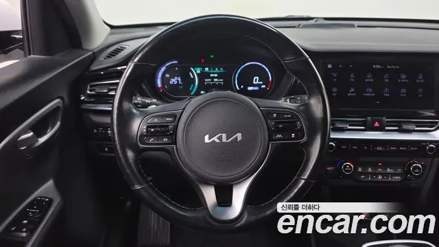 Kia Niro Niro Plus Earth — Фото автомобиля 13