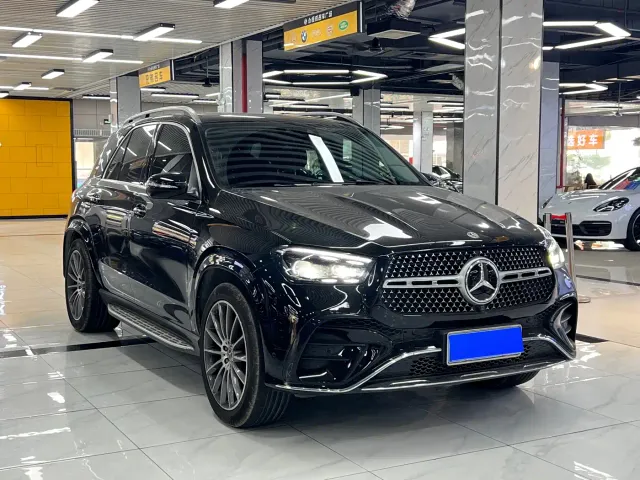 Mercedes-Benz GLE-Class — Фото автомобиля 3