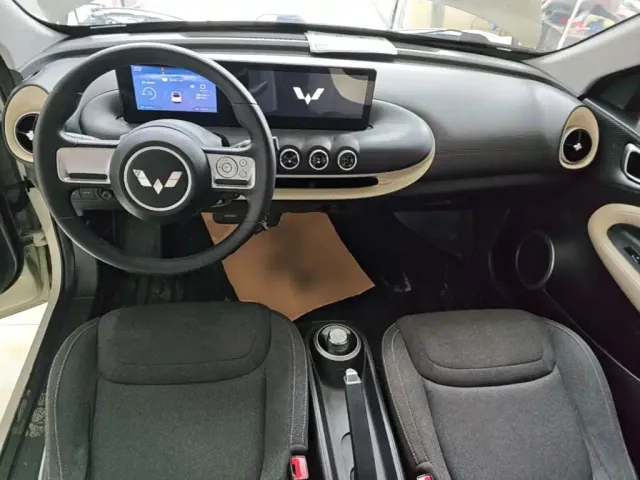 Wuling Bingo — Фото автомобиля 9