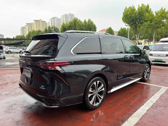 Toyota Granvia — Фото автомобиля 6