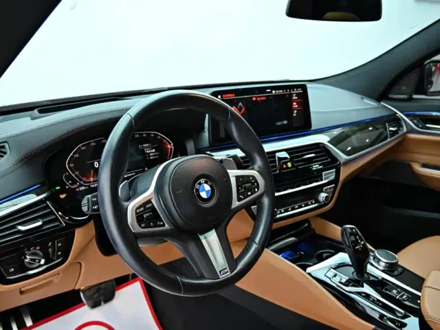 BMW 6 Series Gran Turismo — Фото автомобиля 15