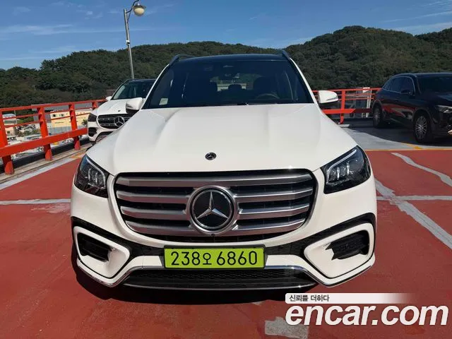 Mercedes-Benz GLS-Class — Фото автомобиля 2