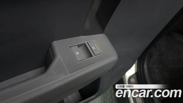Kia EV3 — Фото автомобиля 24