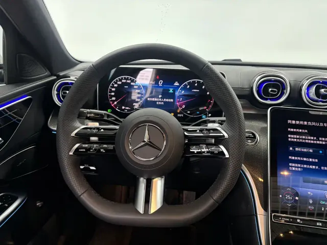 Mercedes-Benz C-Class — Фото автомобиля 15
