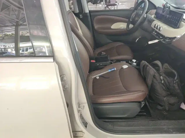 Wuling Bingo — Фото автомобиля 24