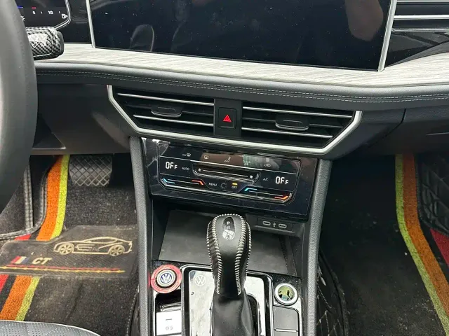 Volkswagen Sagitar — Фото автомобиля 17