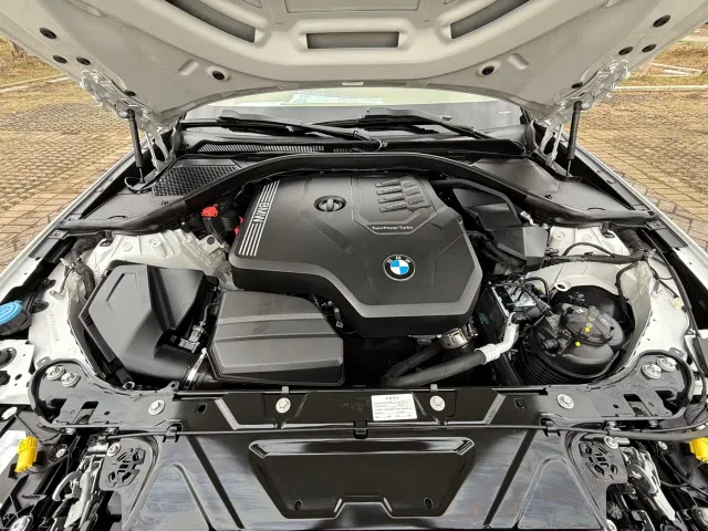 BMW 3 Series — Фото автомобиля 7
