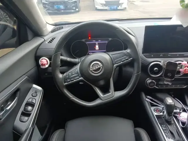 Nissan Sylphy 2023 1.6L CVT Deluxe Edition — Фото автомобиля 11