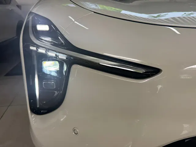 IM Motors LS6 — Фото автомобиля 4