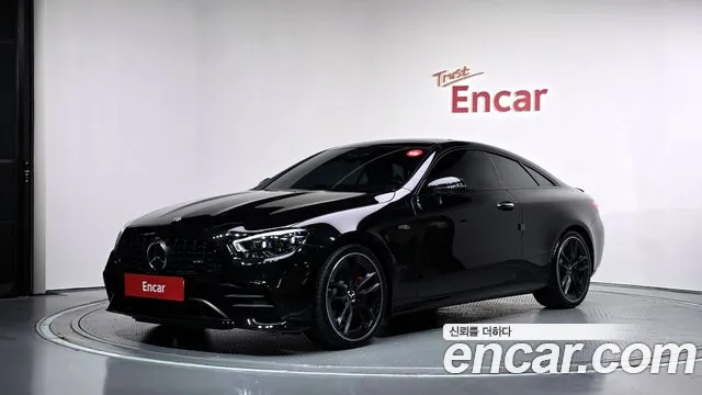 Фотография автомобиля — Mercedes-Benz E-Class W213