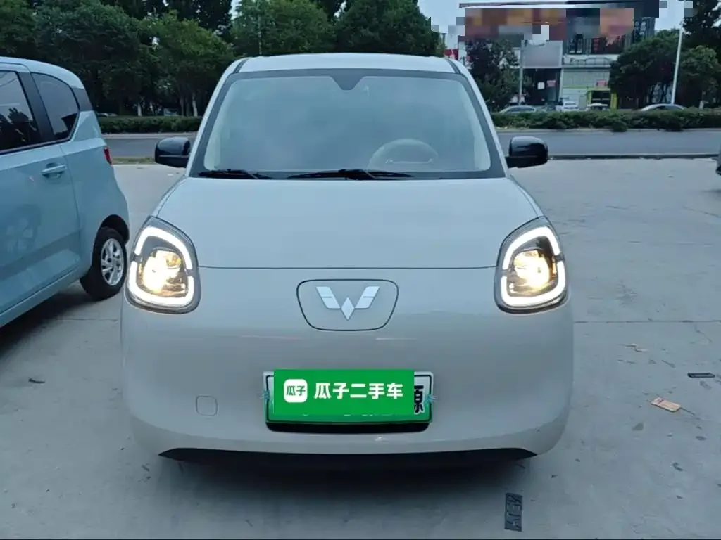 Wuling Motors Hongguang MINIEV 2025 4-Door Advanced — Фото автомобиля 2