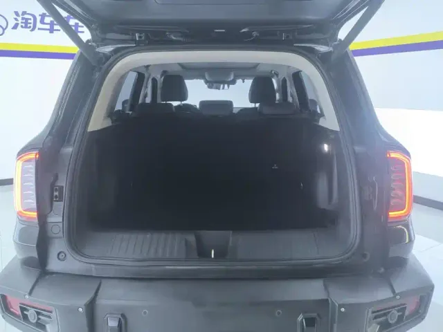 Haval Big Dog — Фото автомобиля 4