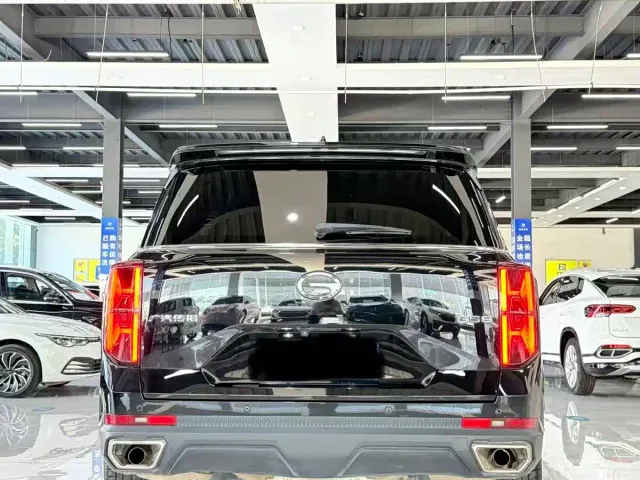 GAC Trumpchi GS8 — Фото автомобиля 5