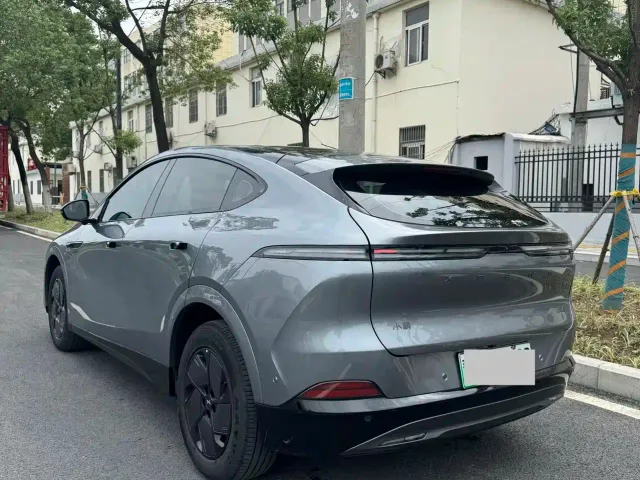 Xpeng G6 — Фото автомобиля 11
