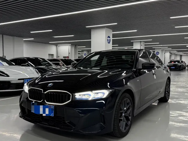 Фотография автомобиля — BMW 3 Series
