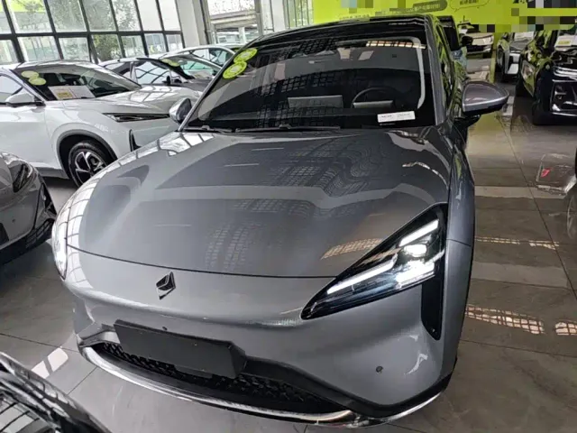 Baojun Yunhai — Фото автомобиля 2