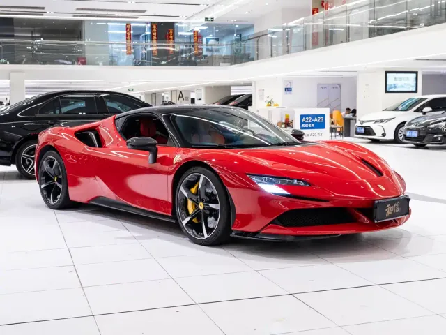 Ferrari SF90 — Фото автомобиля 3