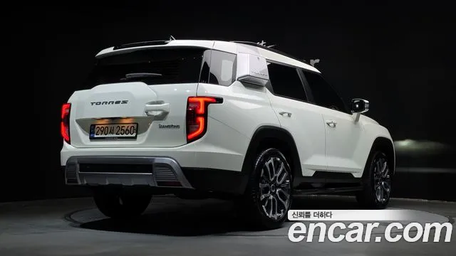 KG_Mobility_Ssangyong Torres Torres Бензин 1.5 2WD — Фото автомобиля 2