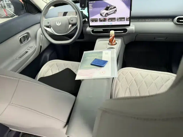Leapmotor A10 — Фото автомобиля 3