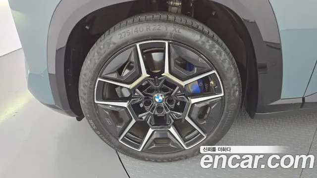 BMW XM G09 — Фото автомобиля 5