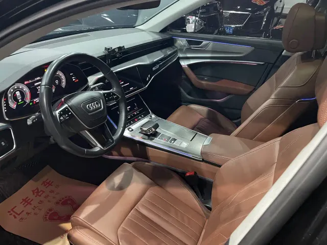 Audi A6L — Фото автомобиля 10