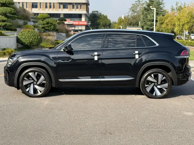 Volkswagen Teramont — Фото автомобиля 15