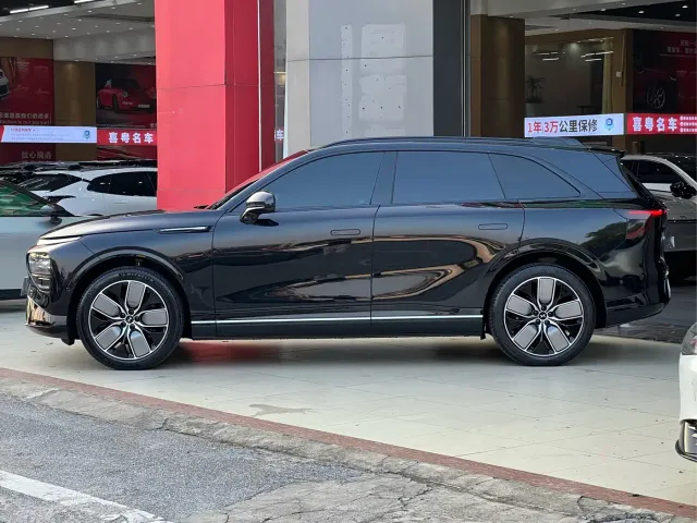 Xpeng G9 — Фото автомобиля 2