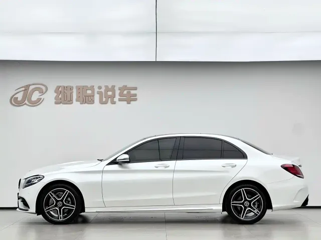Mercedes-Benz C-Class — Фото автомобиля 9