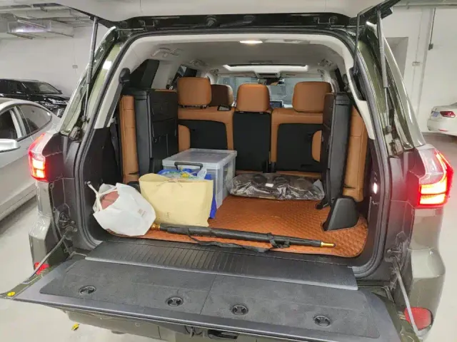 Lexus LX — Фото автомобиля 10