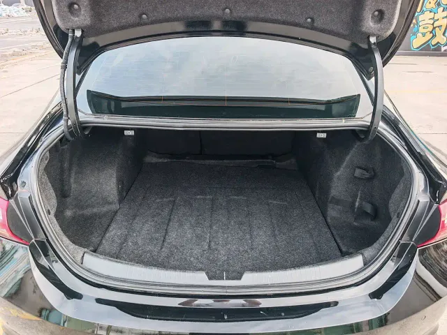 Chevrolet Malibu XL — Фото автомобиля 8