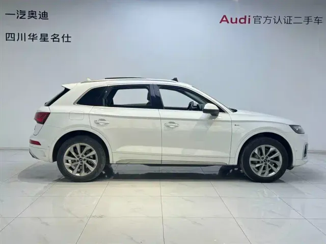 Audi Q5L — Фото автомобиля 3