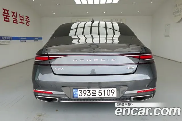 Genesis G90 Бензин 3.5 турбо AWD — Фото автомобиля 4