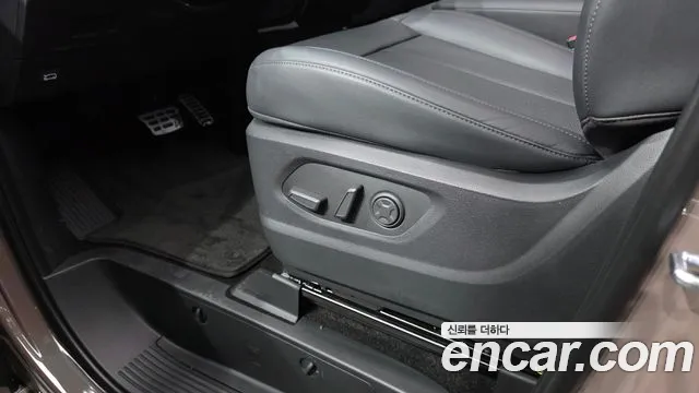 Hyundai Staria — Фото автомобиля 24