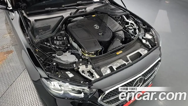 Mercedes-Benz E-Class W214 — Фото автомобиля 9