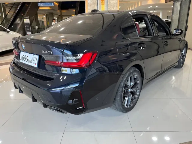 BMW 3 Series — Фото автомобиля 12