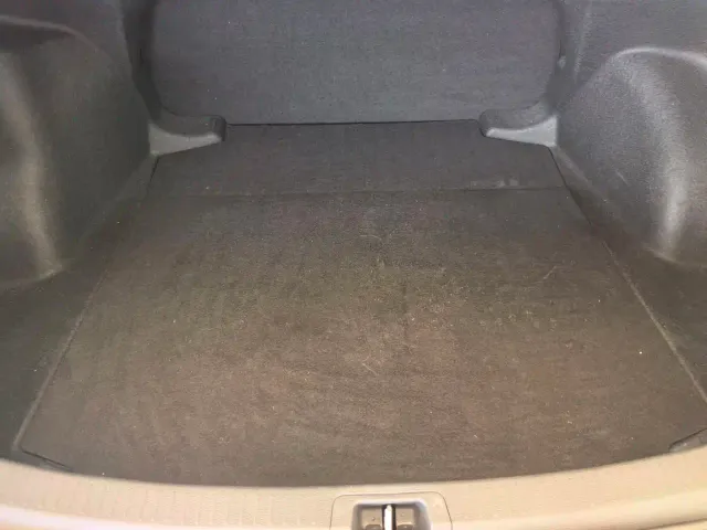 Toyota Corolla — Фото автомобиля 14