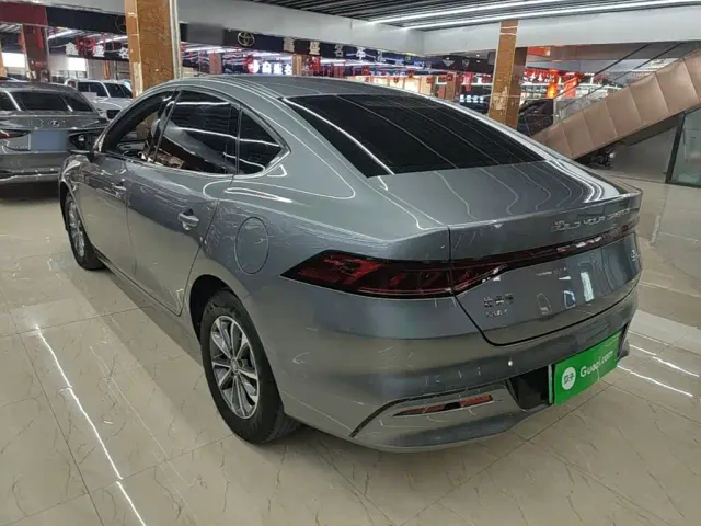 BYD Qin PLUS — Фото автомобиля 4