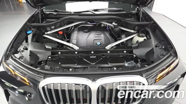 BMW X7 G07 — Фото автомобиля 9