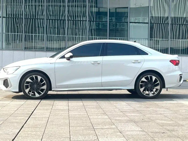 Audi Audi A3 2023 A3L Limousine 35 TFSI Progressive Elegance — Фото автомобиля 7