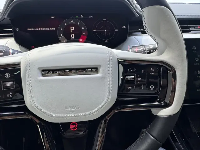 Land Rover Range Rover Sport — Фото автомобиля 9